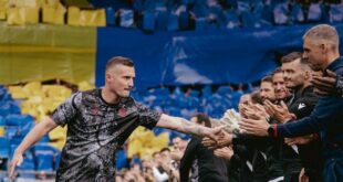 Me nderime nga Baseli, pensionohet Taulant Xhaka
