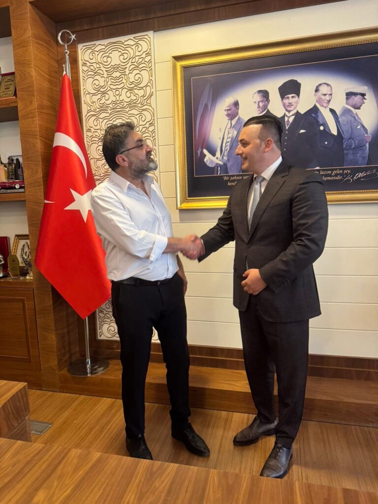 IMG_6029-768x1024 Arben Xhurreta në Antalia në Festivalin Ndërkombëtar të Ansambleve